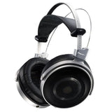 Pioneer SE-MASTER 1 - Masterful dynamic stereo headphones